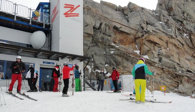 DSC00940.JPG - Gefrorene Wand  a felső állomás, 3250 m. 