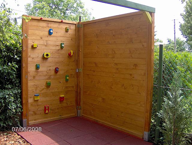 HPIM0923.JPG - Elkészült a keskenyebbik oldal. 