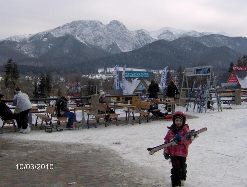 045.JPG - Indulás haza.